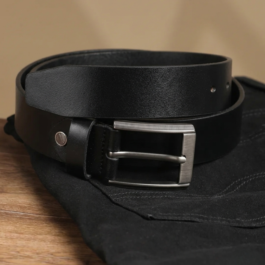Flaked Leather Belt - Noir Classic